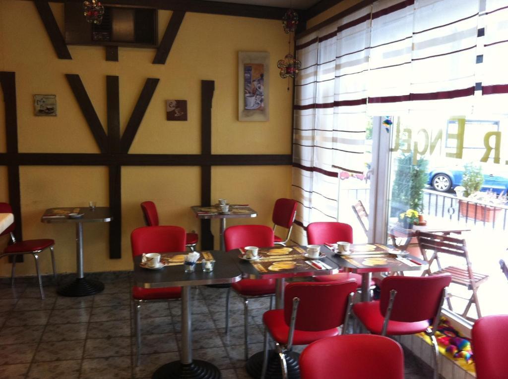 Hotel Goldener Engel วัลด์บรอนน์ ภายนอก รูปภาพ